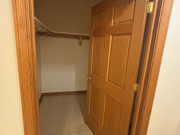 2nd image of 307 N Main St #6-8