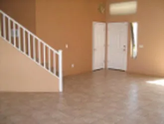4 bed, 2.5 bath, 2606 sqft, $2,250 — Photo 2