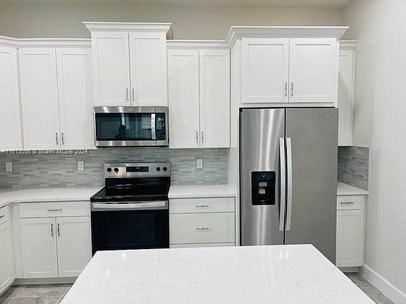 2nd image of 5459 Liberty Ln #5459