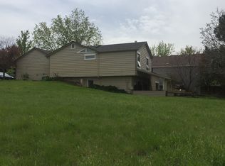8001 S Niagara Way, Centennial, CO 80112