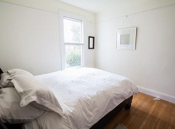 2nd image of 1138 Stanyan St