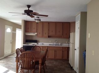 60 Eakins St, Sebree, KY 42455