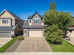 129 S Aspenmere Dr, Chestermere, AB T1X0P2