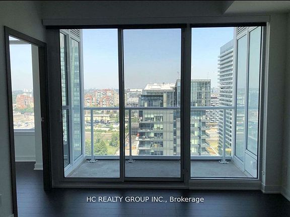 3rd image of 19 Bathurst St #2603