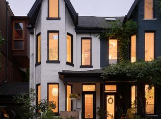 41 Henderson Ave, Toronto, ON M6J 2B9