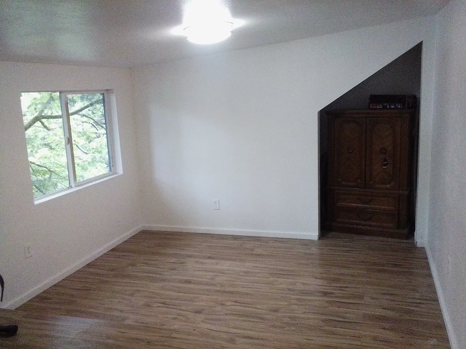 2 bed, 530 sqft, $2,300 — Photo 4
