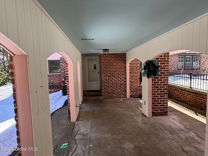 2nd image of 13 Fort Amherst Road