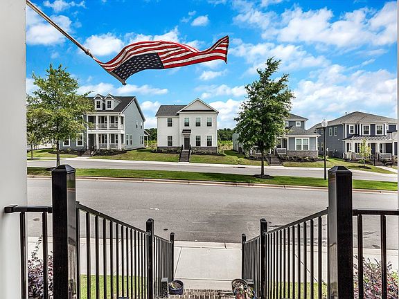 3rd image of 152 Founders Blvd