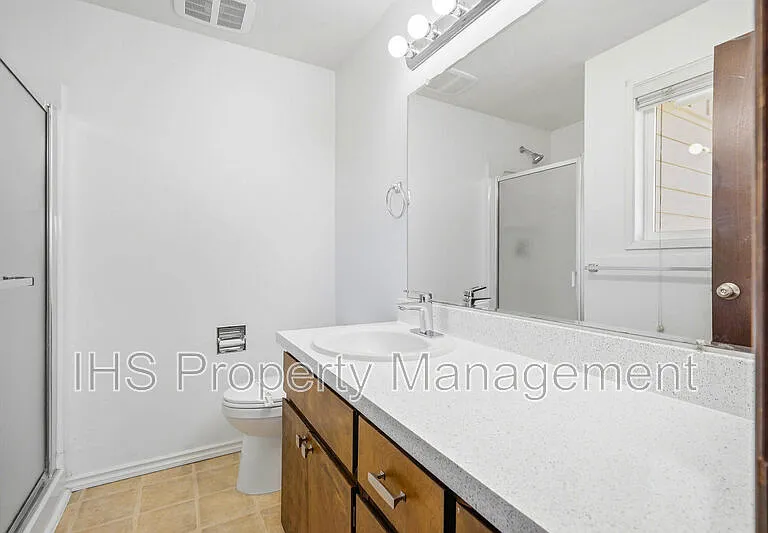 1506 Cimarron Ave — Photo 17