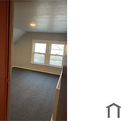 4 bed, 2000 sqft, $1,500 — Photo 3