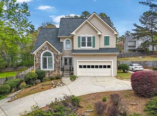 320 Riverbirch Ln, Lawrenceville, GA 30044