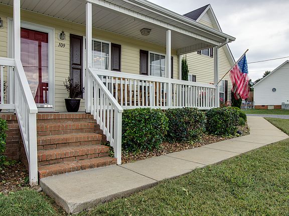 5th image of 109 Cook Ln
