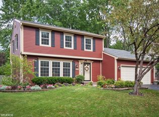 2209 Woodland Cir, Naperville, IL 60565