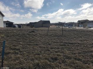 301 NW Beechwood Dr, Grimes, IA 50111