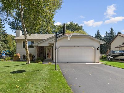 5632 Fisher St, White Bear Township, MN, 55110