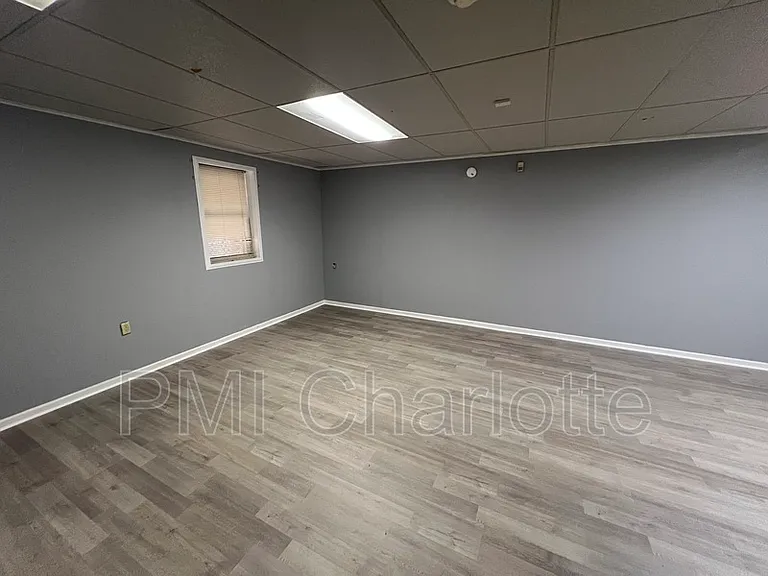 1784 Ashley St — Photo 21