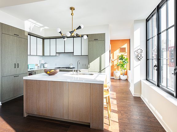 4th image of 959 1st Ave #22E