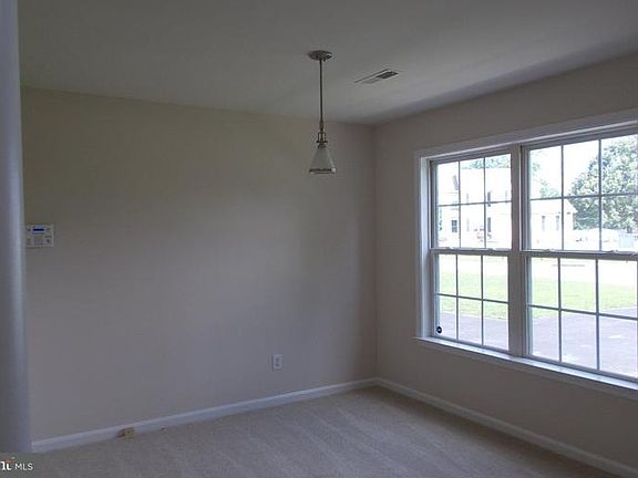 2nd image of 154 Foxglove Dr