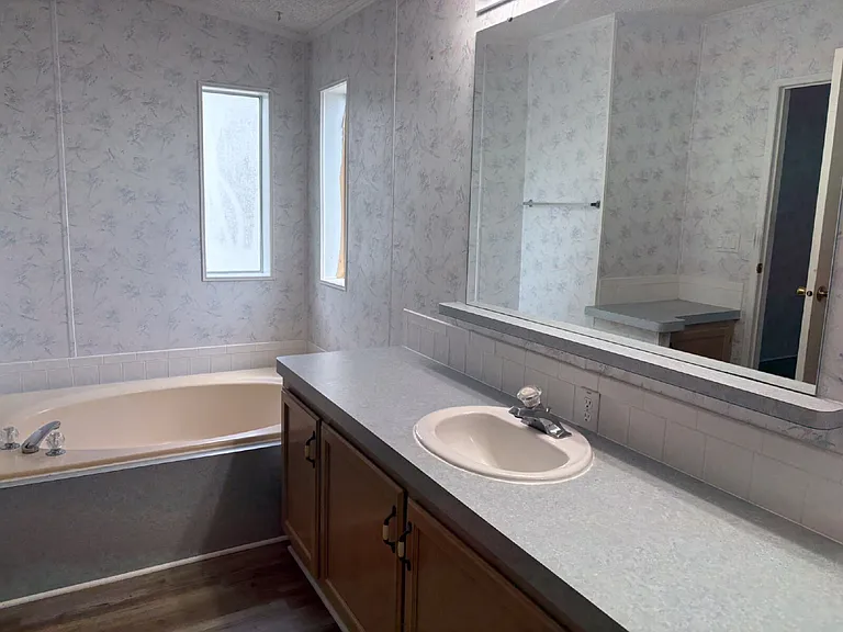 3510 Petticoat Jct — Photo 18