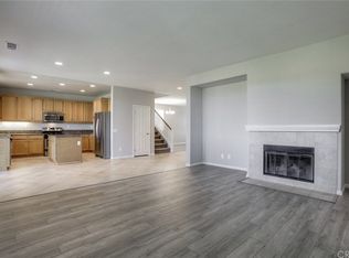 1296 Santa Paula Ct, Beaumont, CA 92223