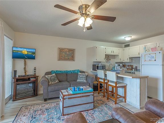 2nd image of 6620 Weston Point Dr APT E4