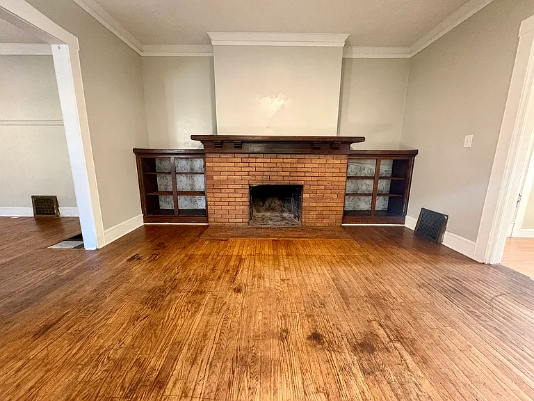 3946 N College Ave #3946 — Photo 3