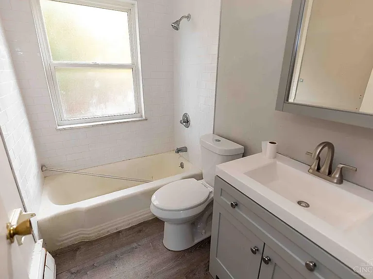 3599 Schwartze Ave #4 — Photo 6