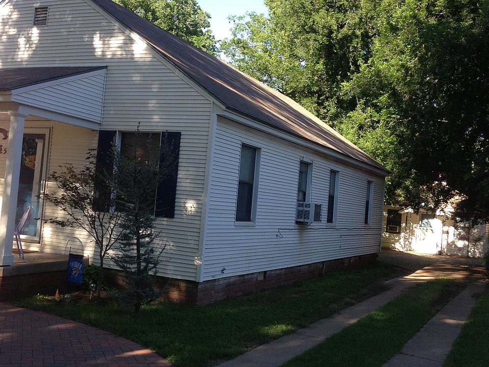 2nd image of 925 S Lahoma Ave