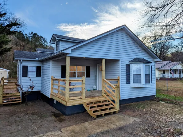 202 East Ave, Rossville, GA 30741