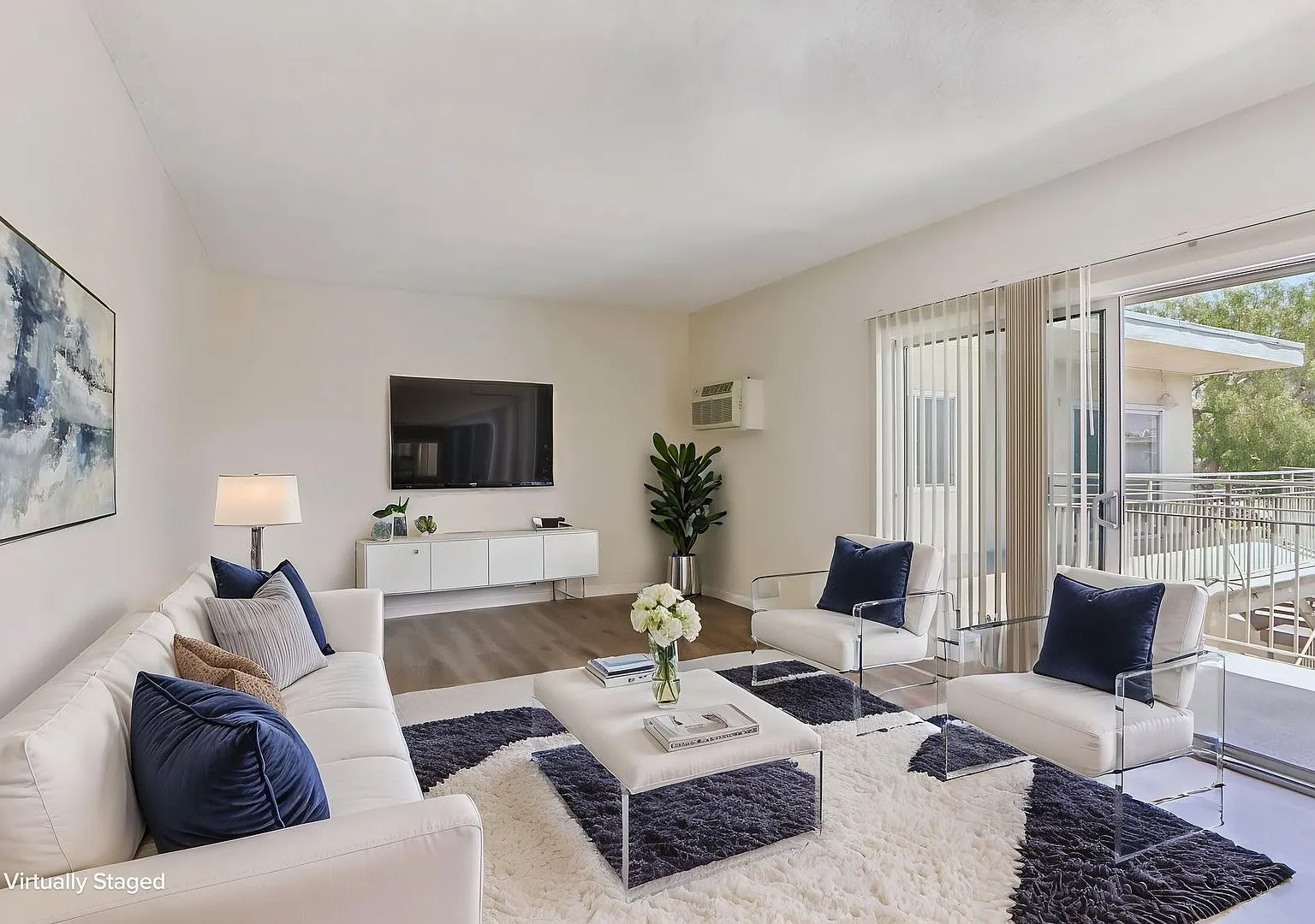 Park Verdugo Apartments — Photo 4