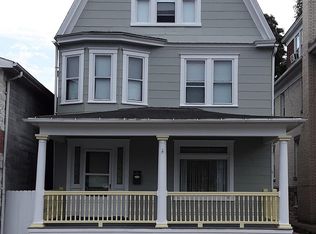 911 Howard Ave, Altoona, PA 16601