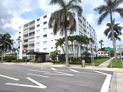 1 N Golfview Road #500, Lake Worth Beach, FL, 33460