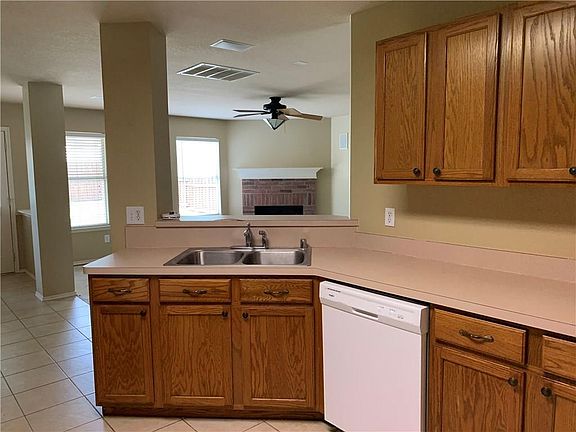 5th image of 2708 Mesa Valley Dr
