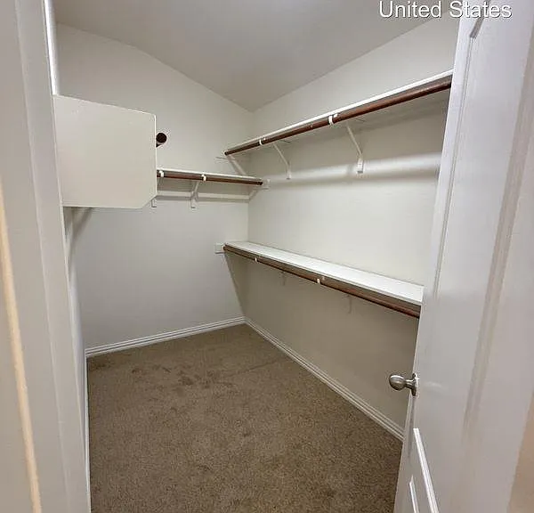 1098 Giberson Way — Photo 10