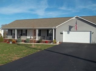 194 Derby Ln, Sparta, TN 38583