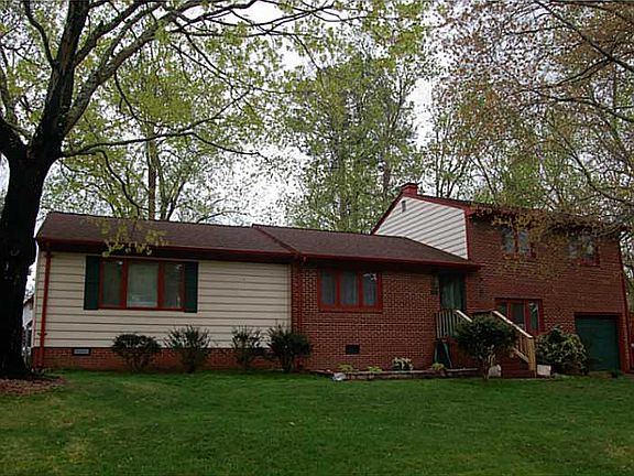 2nd image of 136 Winston Dr