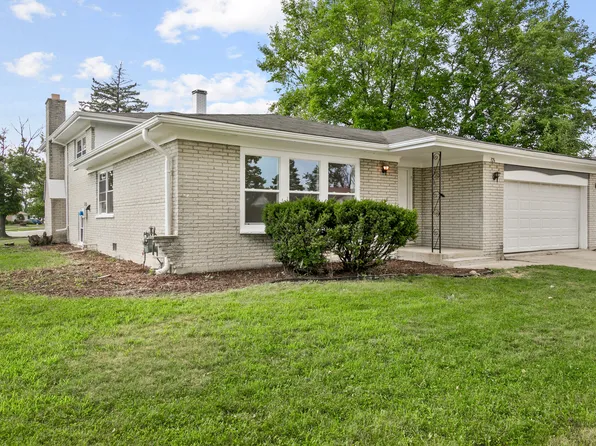 326 S Minerva Ave, Glenwood, IL 60425