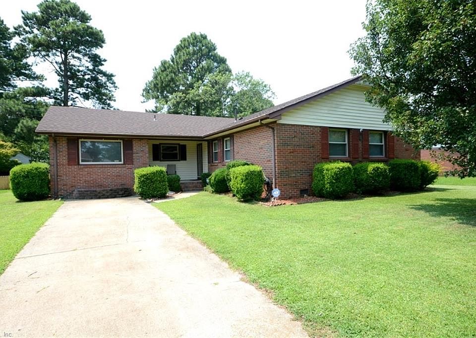 1st image of 4609 Mallard Cres
