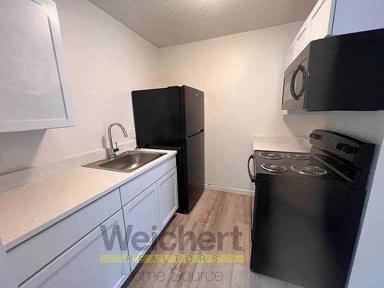 1308 S 7th St #1 — Photo 3