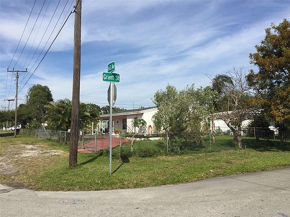 5th image of 1003 NW 63rd Avenue