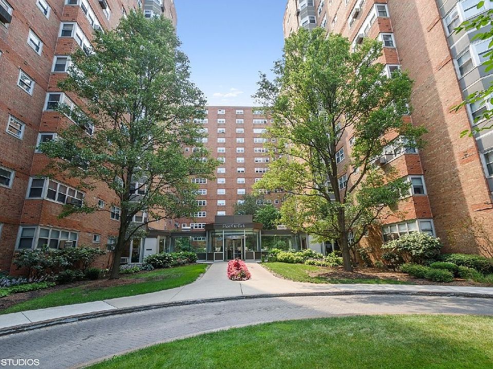 1st image of 4960 N Marine Dr APT 115