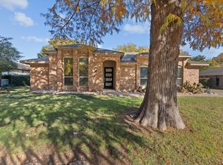 304 Brooks Ln, Coppell, TX 75019