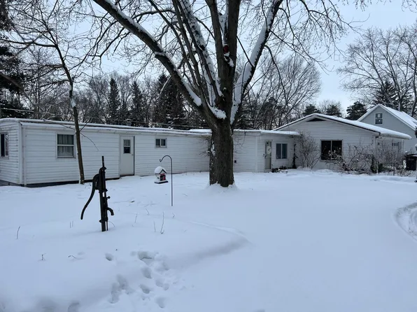 4225 W Bacon Rd, Hillsdale, MI 49242