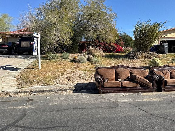 2nd image of 66766 Yucca Dr