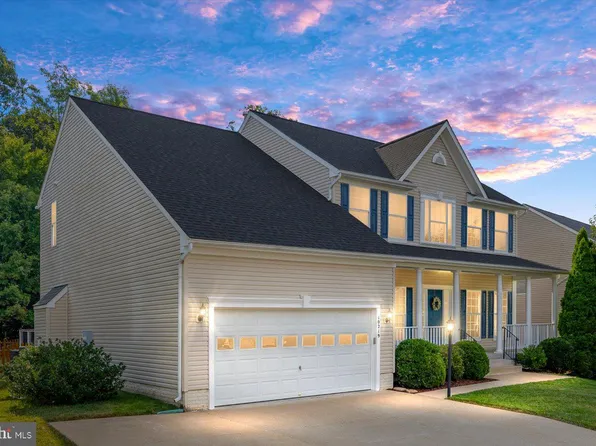 10219 Lees Crossing Ln, Fredericksburg, VA 22408