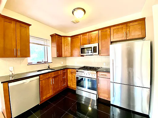 Rented by Dugri Real Estate  | media 22