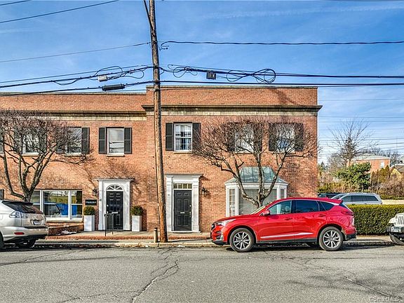 4th image of 39 Pine St #6A