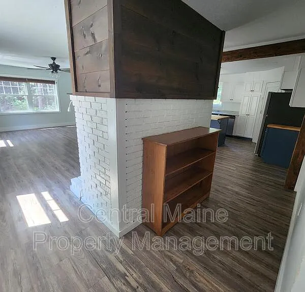 109 S Reynolds Rd — Photo 10