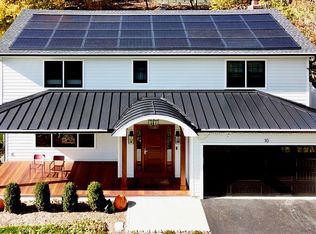 10 Loewen Ct, Rye, NY 10580