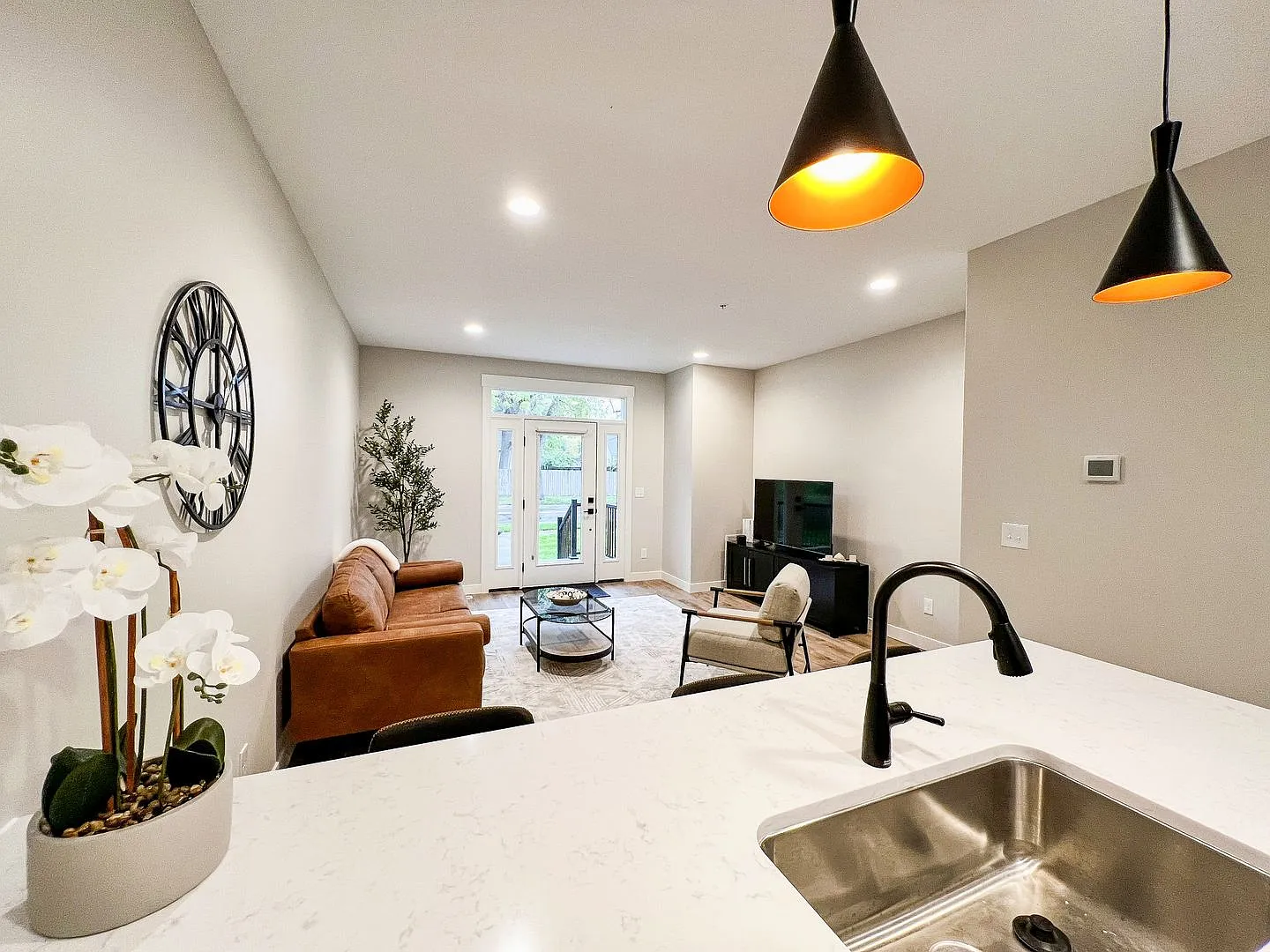 Legacy Townhomes — Photo 3